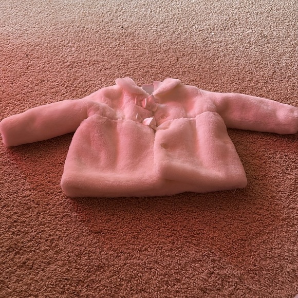 White Winter Coat - Picture 1 of 5